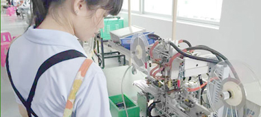 11年專注于鋰電池和配套產(chǎn)品的研發(fā)、生產(chǎn)、銷售